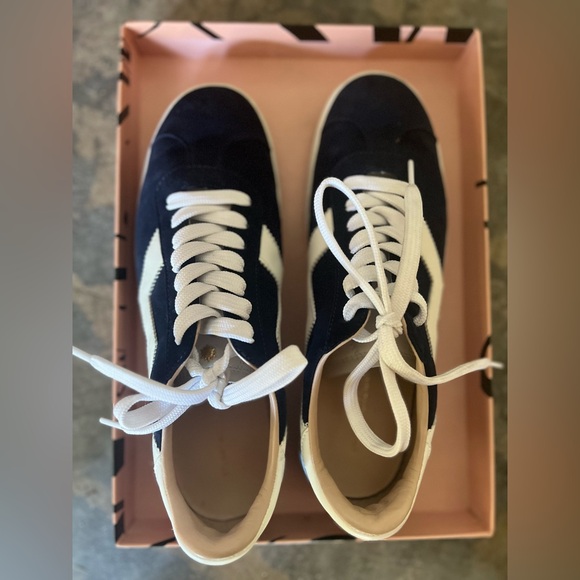 Stuart Weitzman sneakers - Picture 1 of 6